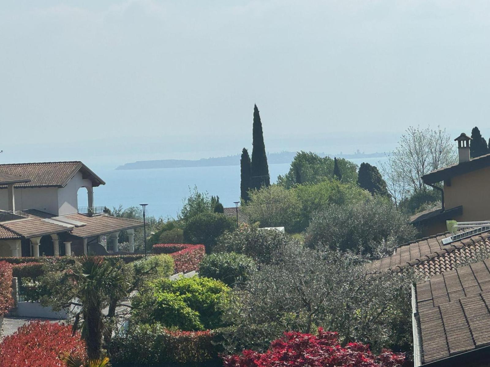 Luxury Villas Gardenia With Private Pool Padenghe sul Garda Εξωτερικό φωτογραφία